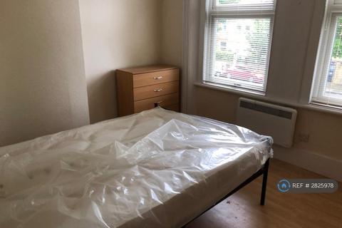 undefined, Somerset Road, Ealing, W13