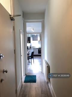 1 bedroom in a flat share to rent, Chamberlayne Road, London, NW10