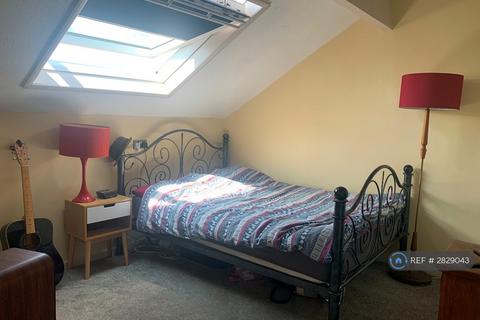 undefined, Cross Flatts Place, Leeds, LS11