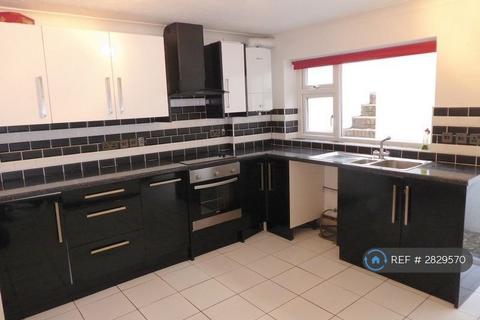 undefined, Caernarfon Road, Y Felinheli, LL56
