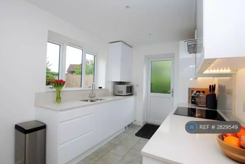 Kitchen 3