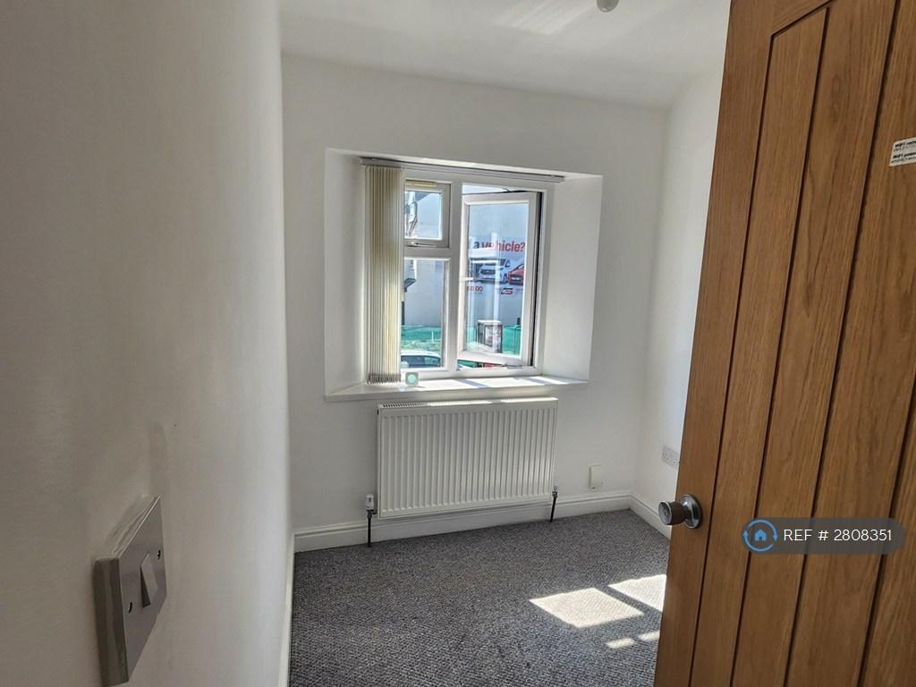 Box Room Upstairs