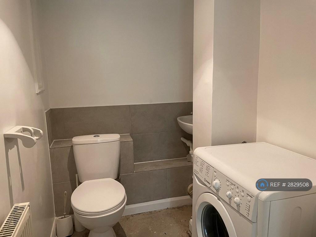 Bathroom 2