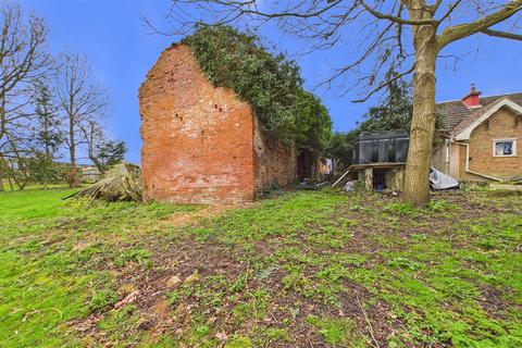 undefined, Gelston, Grantham