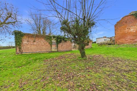undefined, Gelston, Grantham