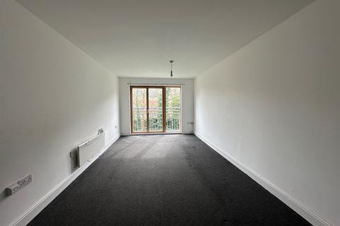 2 bedroom flat for sale, Sovereign Place, Harrow