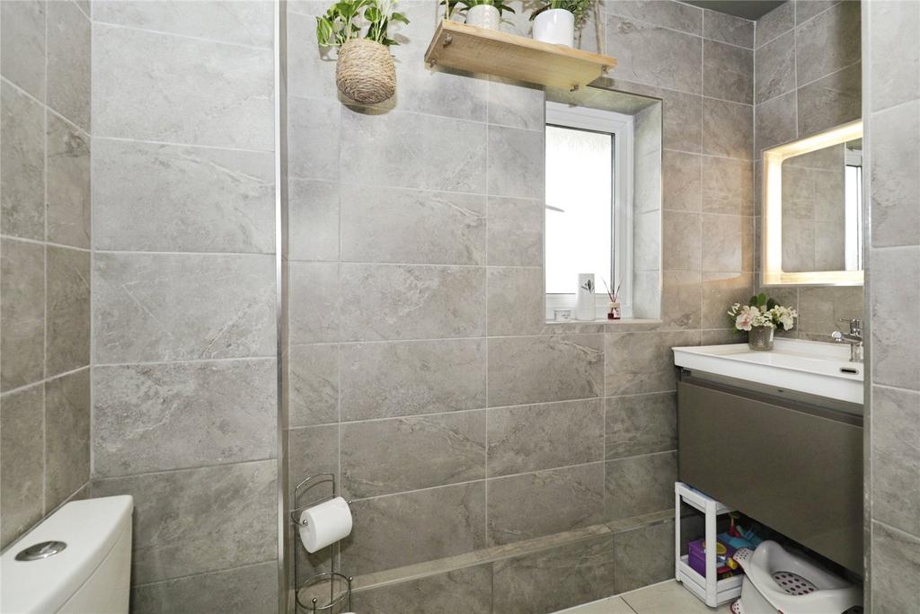Bathroom (2)