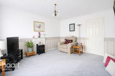 4 bedroom semi-detached house for sale, Stonefield, Bar Hilll