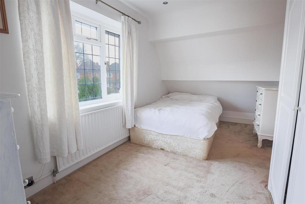 22 Beaminster Rd 26.jpg