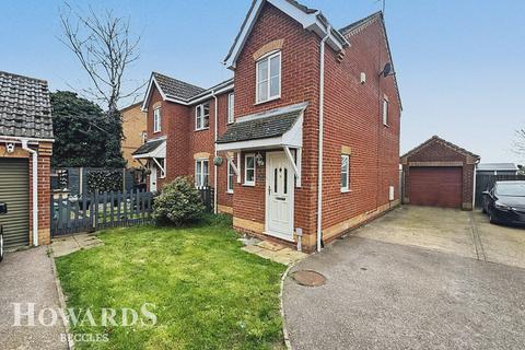 Poppy Close, Worlingham, Beccles