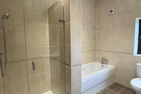 undefined, Royal Chase, Tunbridge Wells, TN4