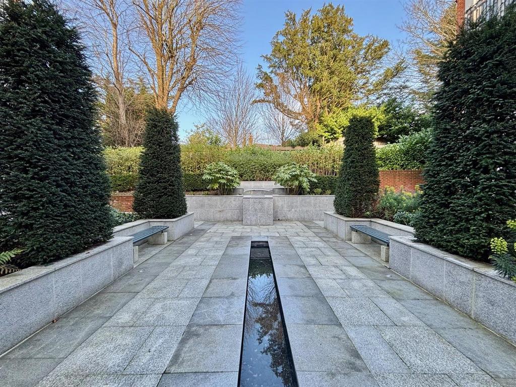 Communal gardens