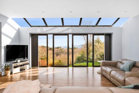 4 bedroom detached house for sale, London Road, Liss GU33
