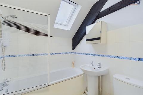 1 bedroom apartment to rent, High Mount House, City Centre | One bedroom apartment in a period property