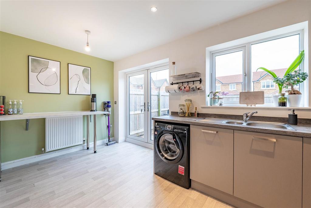 Kitchen/Dining Room