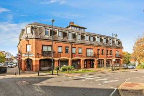 undefined, High Street, Bristol BS48