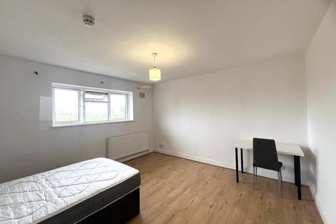 undefined, Wigley Road, Feltham TW13