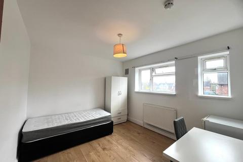 undefined, Wigley Road, Feltham TW13
