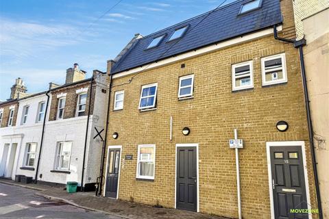 undefined, Devonshire Square, Bromley, BR2
