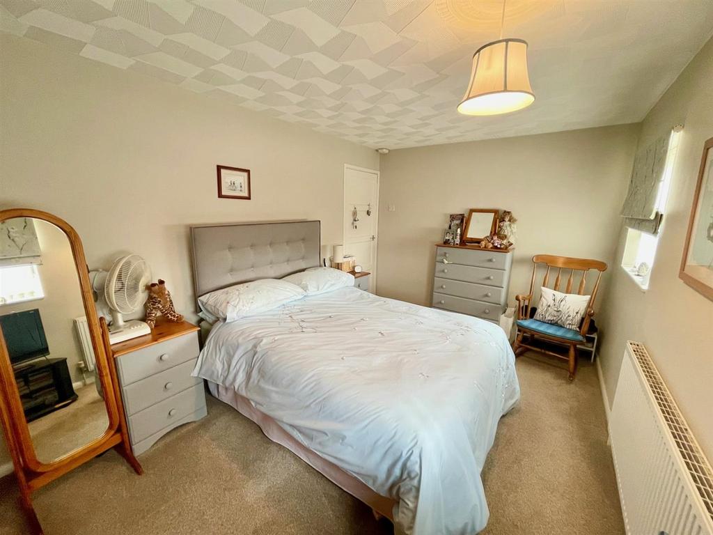 Bedroom 1.1.jpg