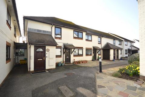 2 bedroom flat to rent, Selsey, Chichester, PO20