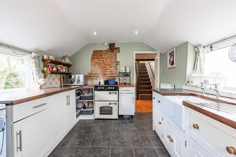 undefined, Chain Free Character Cottage in Longham