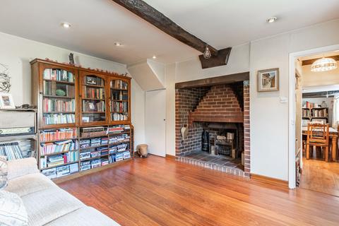 undefined, Chain Free Character Cottage in Longham