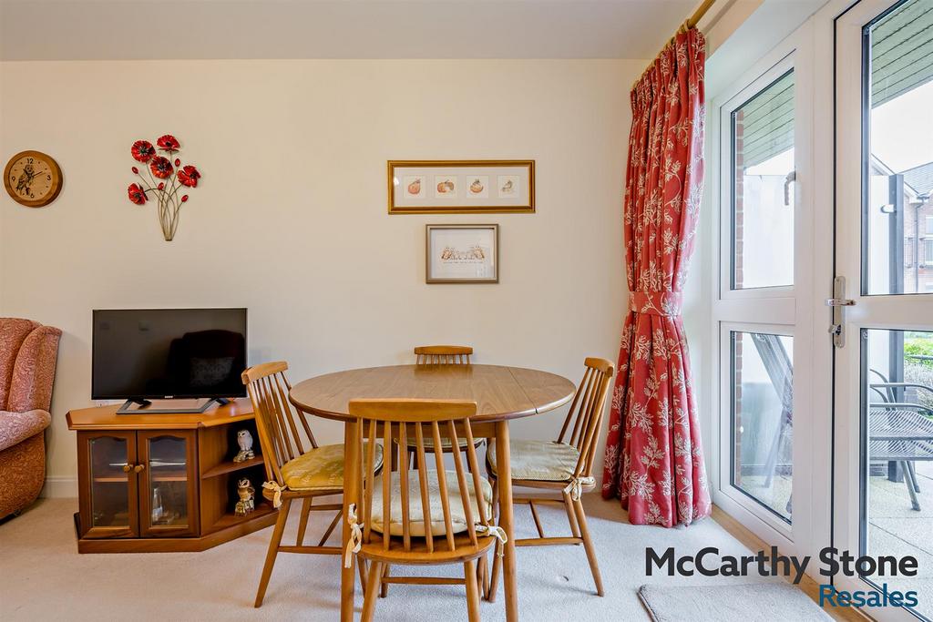 8682036-interior13-800.jpg