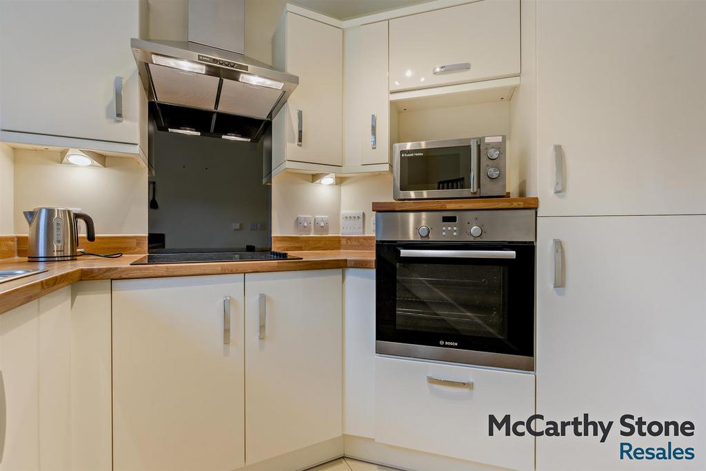 8682036-interior15-800.jpg