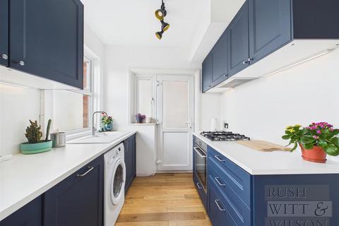 3 bedroom end of terrace house for sale, Winchelsea Road, Hastings
