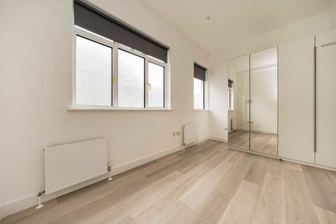 1 bedroom flat to rent, Leighton Road, London NW5