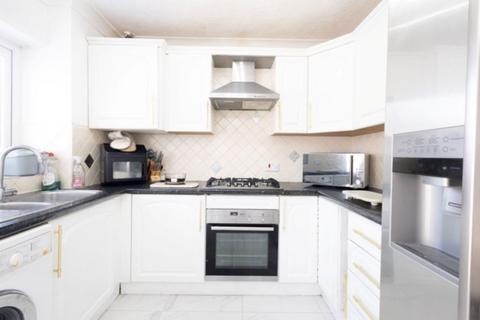 undefined, Thistle Close, Barry