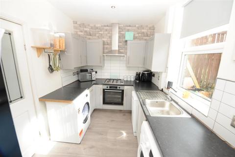 undefined, Shaftesbury Avenue, Shipley