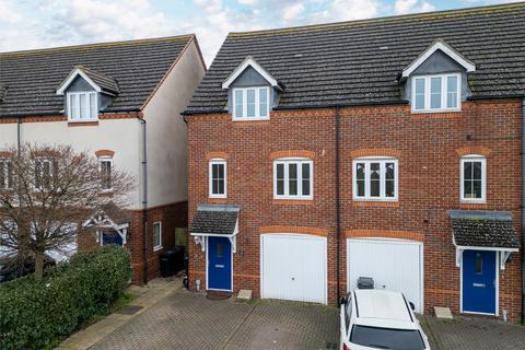 undefined, Quarry Close, Gravesend, Kent, DA11