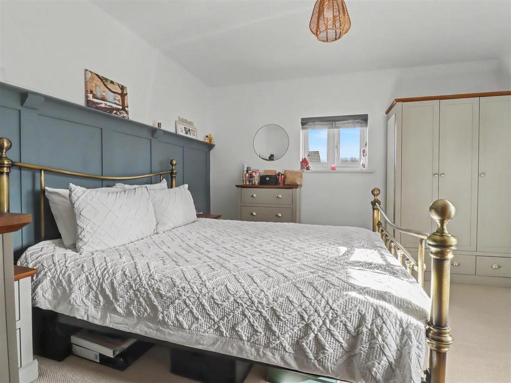 Principal bedroom
