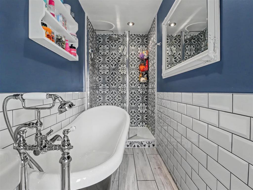 Family bathroom