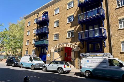 2 bedroom flat to rent, 69 Wapping High Street, London E1W