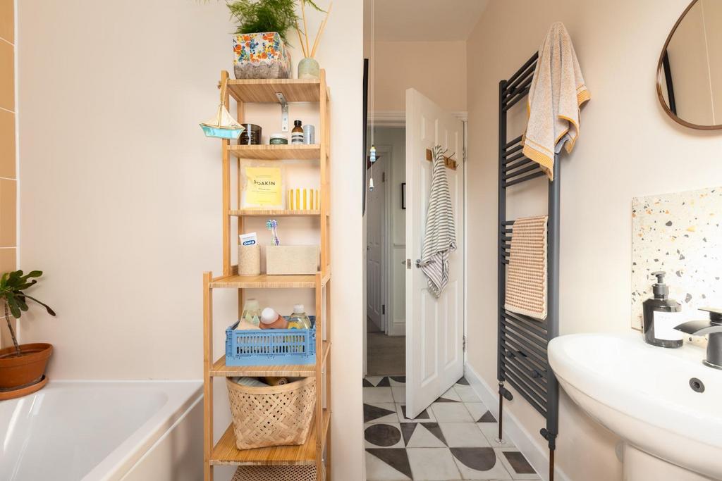 20 Stretford Road, BS5-10.jpg