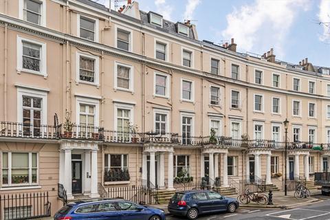 1 bedroom flat for sale, Royal Crescent, London W11