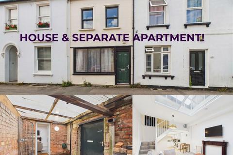 4 bedroom terraced house for sale, Bennington Street, Cheltenham GL50