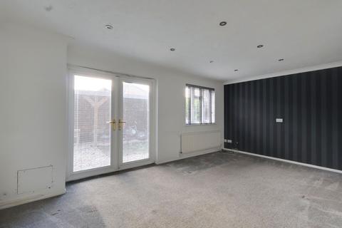 undefined, Lupin Close, Shirley Oaks Village