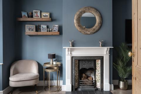 4 bedroom end of terrace house for sale, Charles Street, Tring, Hertfordshire HP23