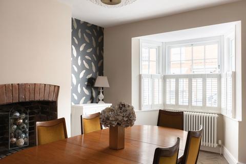 4 bedroom end of terrace house for sale, Charles Street, Tring, Hertfordshire HP23