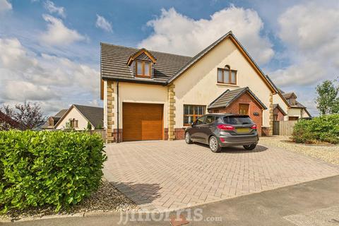 undefined, St. Clears, Llangynin, SA33