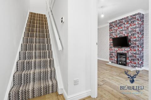 undefined, Beaulieu Park CM1