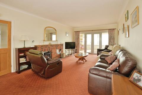 3 bedroom bungalow for sale, Coast Drive, Lydd on Sea, Romney Marsh, Kent, TN29