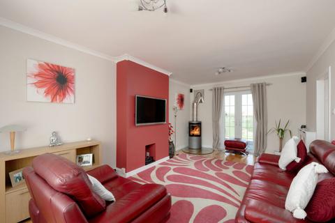 undefined, 19 Edmonstone Terrace, Danderhall, EH22 1QN