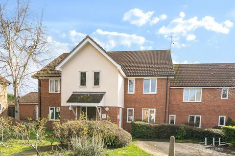 2 bedroom apartment for sale, Trienna Court, Brentwood