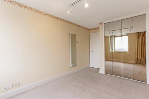 2 bedroom flat to rent, Kings Road, Chelsea, SW3