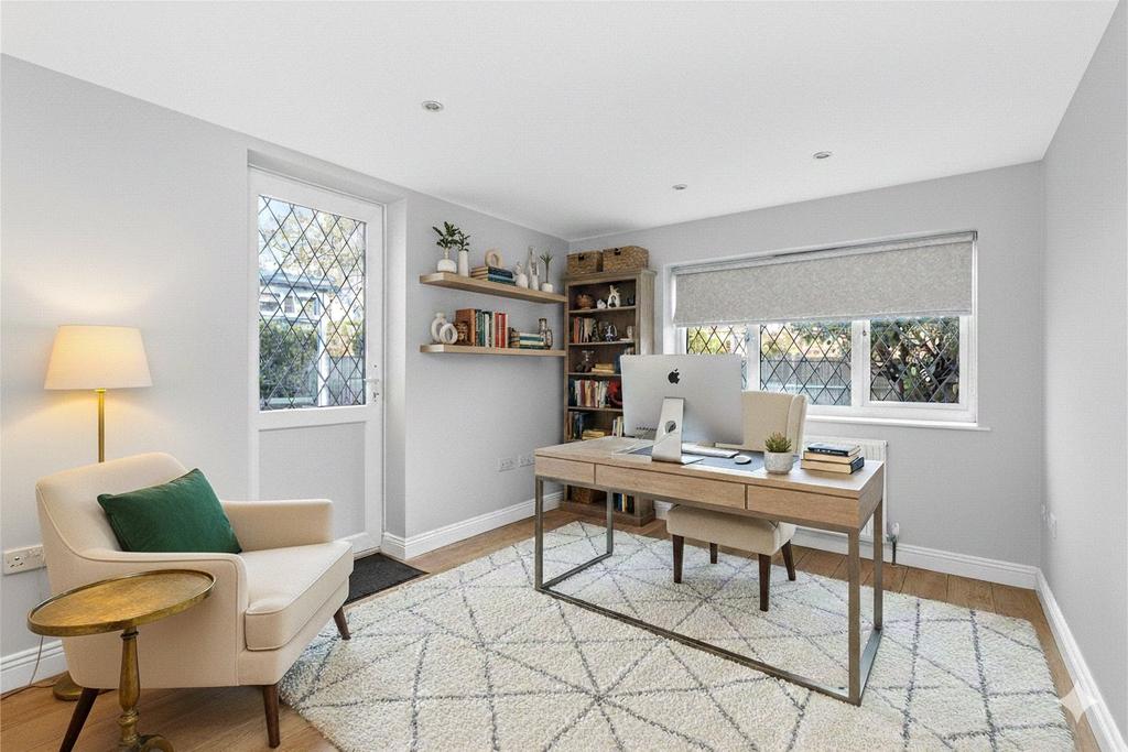Dining Room/Study